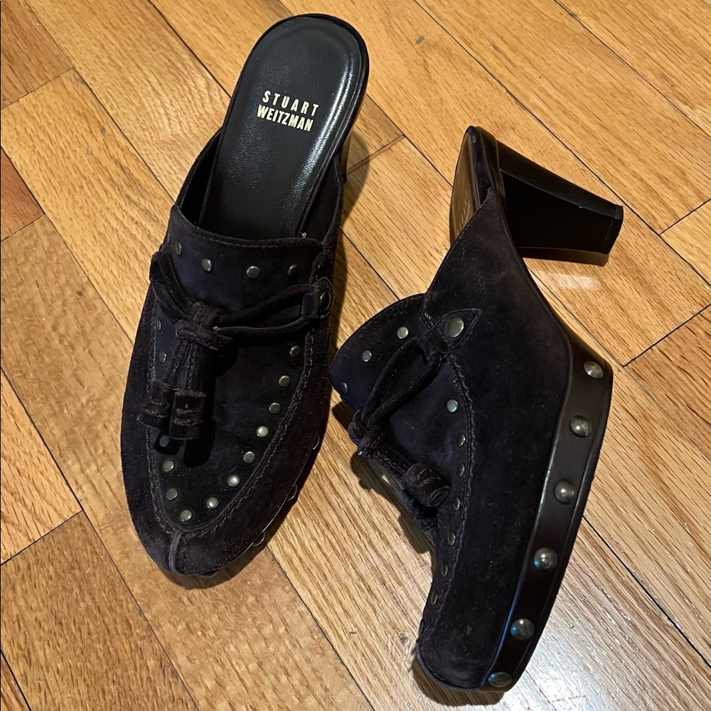 Brown suede, gently used